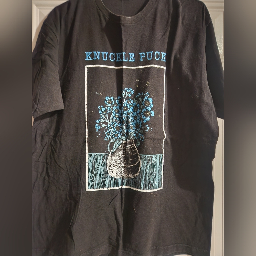 KNUCKLE PUCK TEE